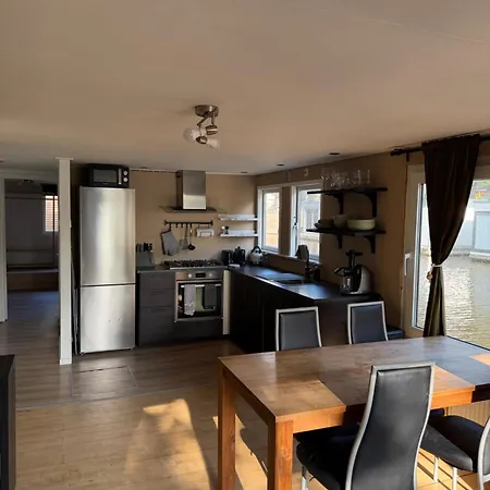 House Boat Prinsengracht Amsterdam
